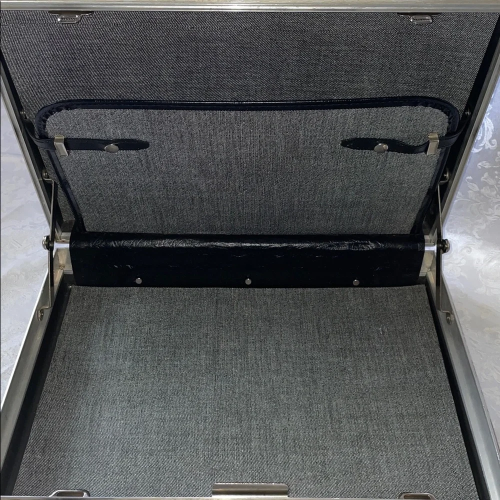 Vintage JC PENNEY Hard Shell Briefcase - Picture 5 of 7